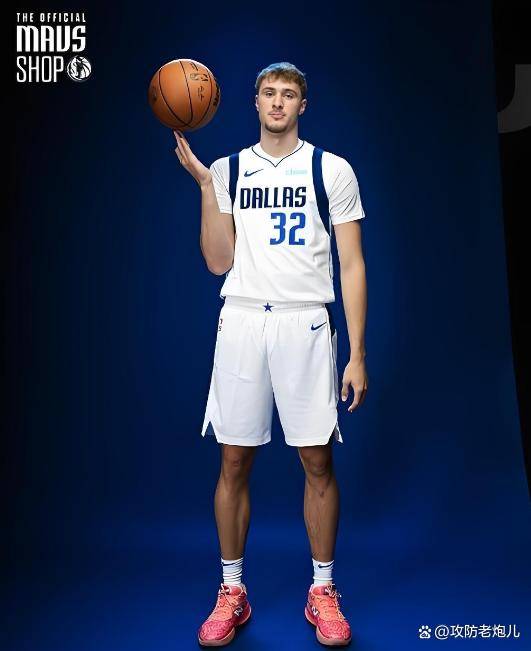 ayx爱游戏官网-nba克拉克斯顿