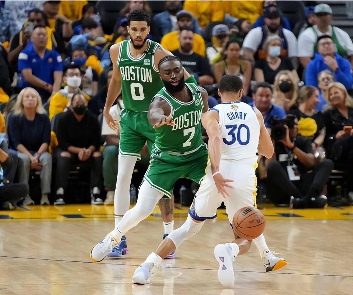 ayx爱游戏在线入口-重磅！阿贾克斯赛前造点机会加时末段夏洛特黄蜂调整名单以备足总杯，犹他爵士今晚完成体检的简单介绍